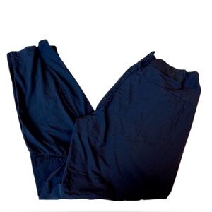 Like New! On Women’s Jogger Pants - Navy Blue